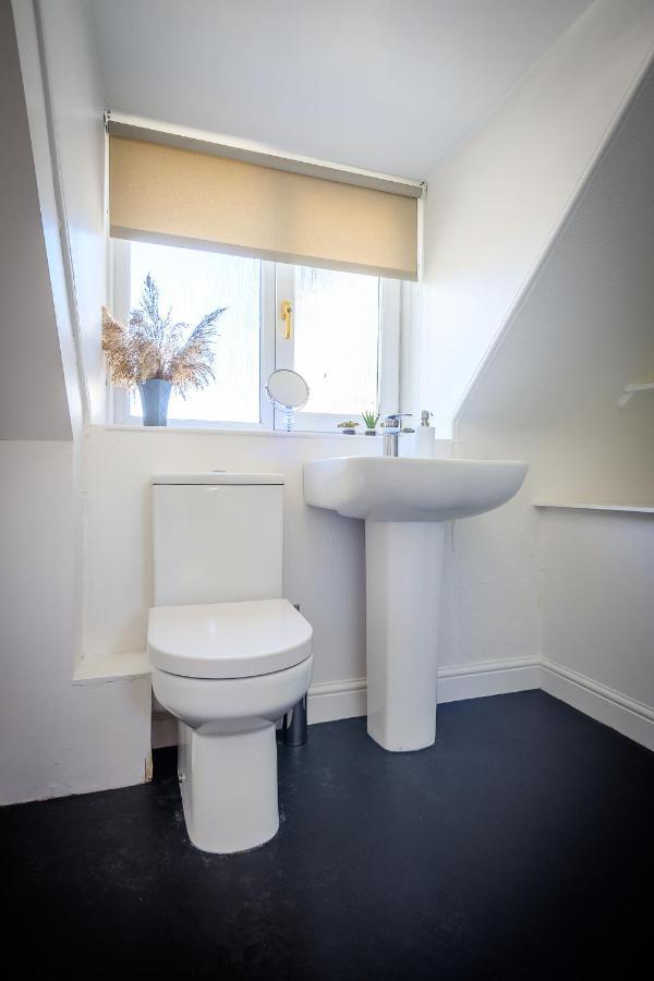 Cosy Cottage In Fishertown, Nairn - Free Parking & Pets Welcome Exterior foto